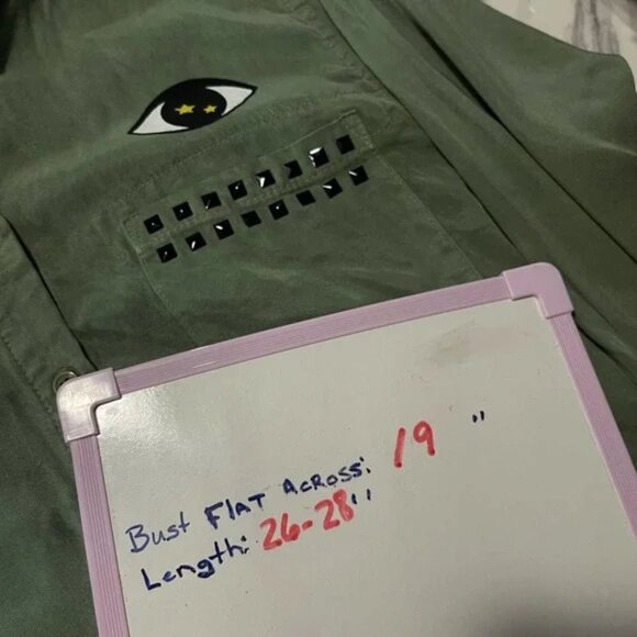 Lauren Moshi Green Button Up Top Womens XSmall Eye Heart Army Fringe Stud - Picture 10 of 10